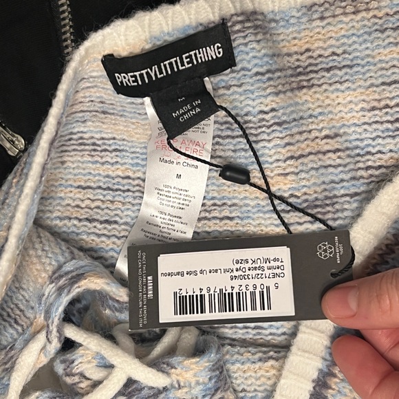 Pretty Little Thing Denim Space Dye Knit Lace Up Side Mini Skirt & Bandeau Top - Picture 16 of 16